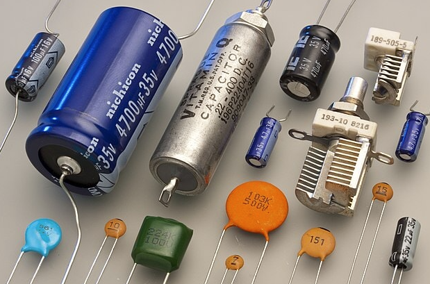 CAPACITORS