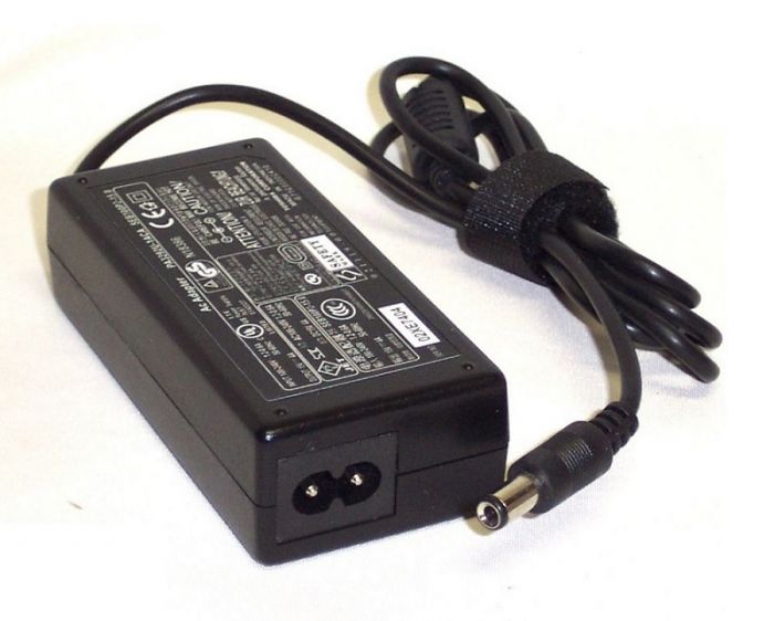 AC ADAPTER, DELTA ADL135NDC3A 20V6.75A AD Information Technology DEX 